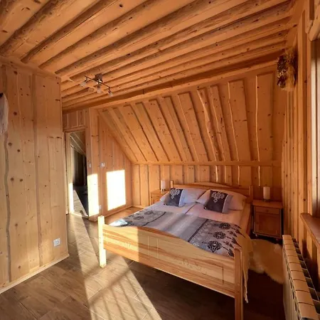 Maison d'hôtes I U Lowisza